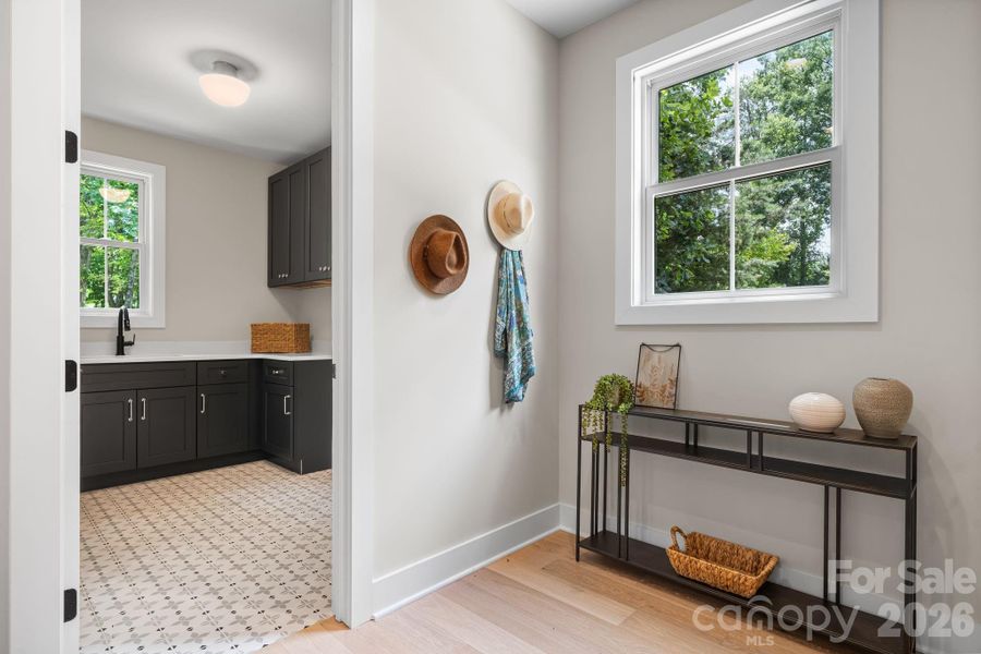Furnished interior view inside a new home in , Lincolnton (Image 31).