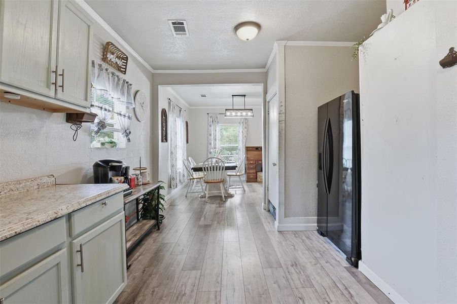 Furnished interior view inside a new home in , Cleburne (Image 12).