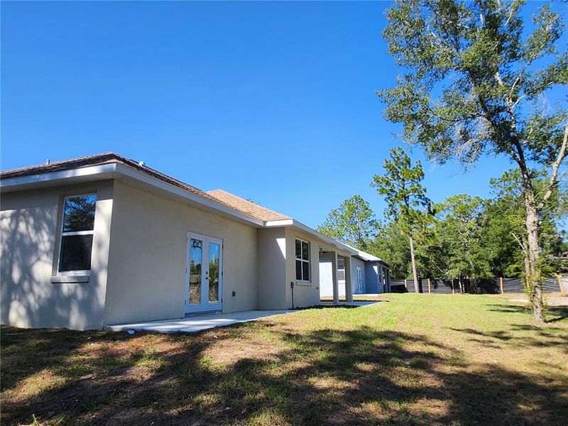 Exterior details and patio area of a home in , Ocala (Image 28). Exterior details and patio area of a home in , Ocala (Image 28).