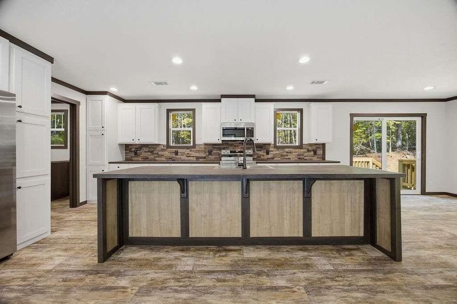 Furnished interior view inside a new home in , Eatonton (Image 8).