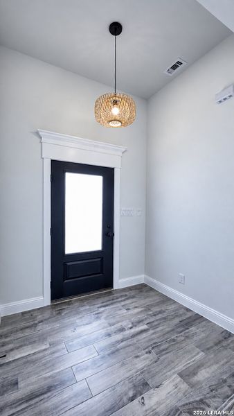 Spacious, unfurnished interior of a new home in , Eagle Pass (Image 26). Spacious, unfurnished interior of a new home in , Eagle Pass (Image 26).