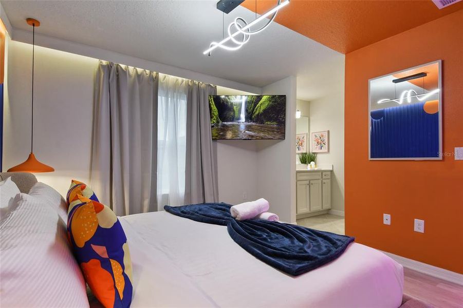 Furnished interior view inside a new home in Windsor Cay Resort, Clermont (Image 47).