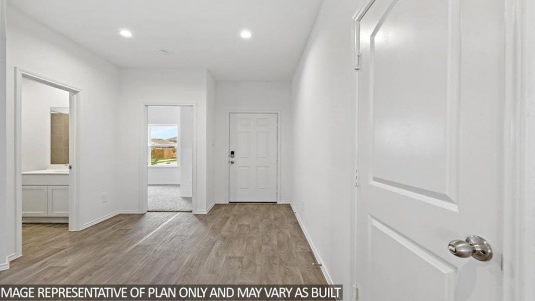 Spacious, unfurnished interior of a new home in Porters Mill, New Caney (Image 12). Spacious, unfurnished interior of a new home in Porters Mill, New Caney (Image 12).