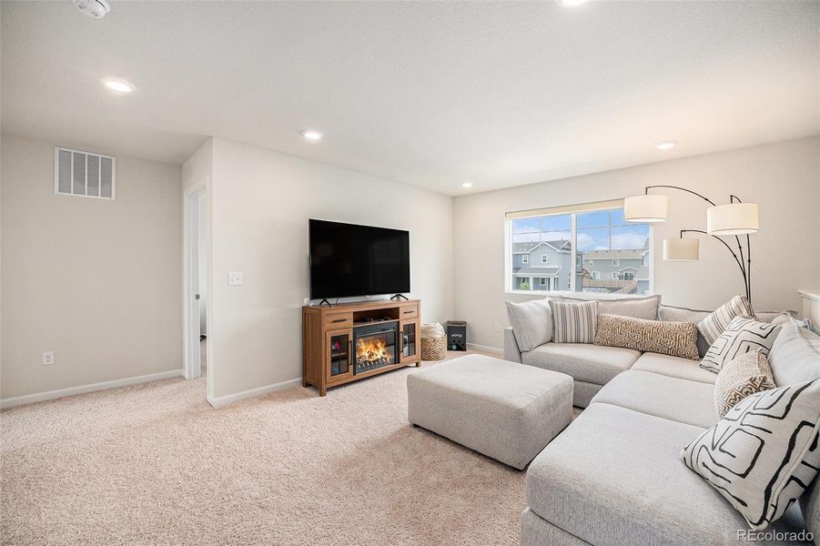 Furnished interior view inside a new home in , Commerce City (Image 13).