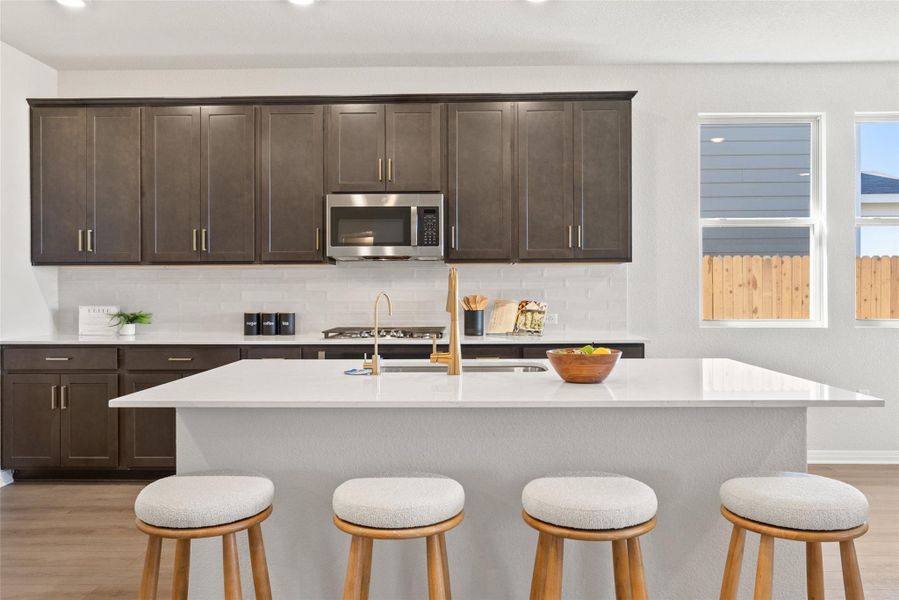Representative images and renderings are for illustrative purposes. Actual structural options and design finished of home may vary.