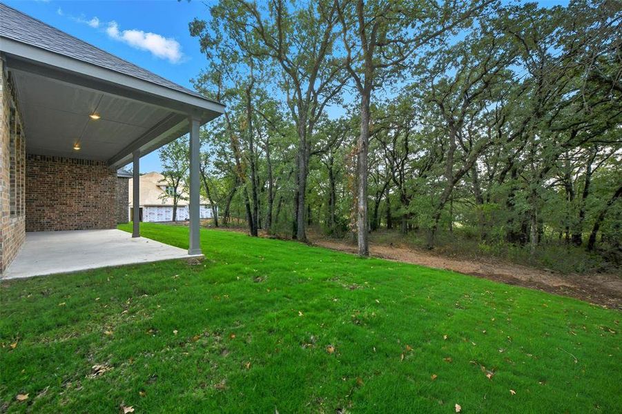 Image 32 of a home in Arbor Oaks.