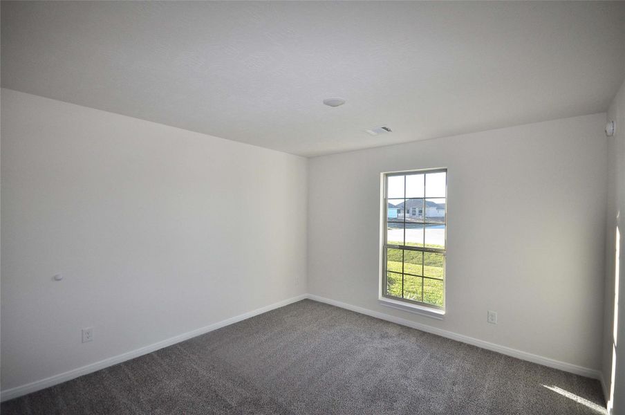 Spacious, unfurnished interior of a new home in Pedregal, League City (Image 34).