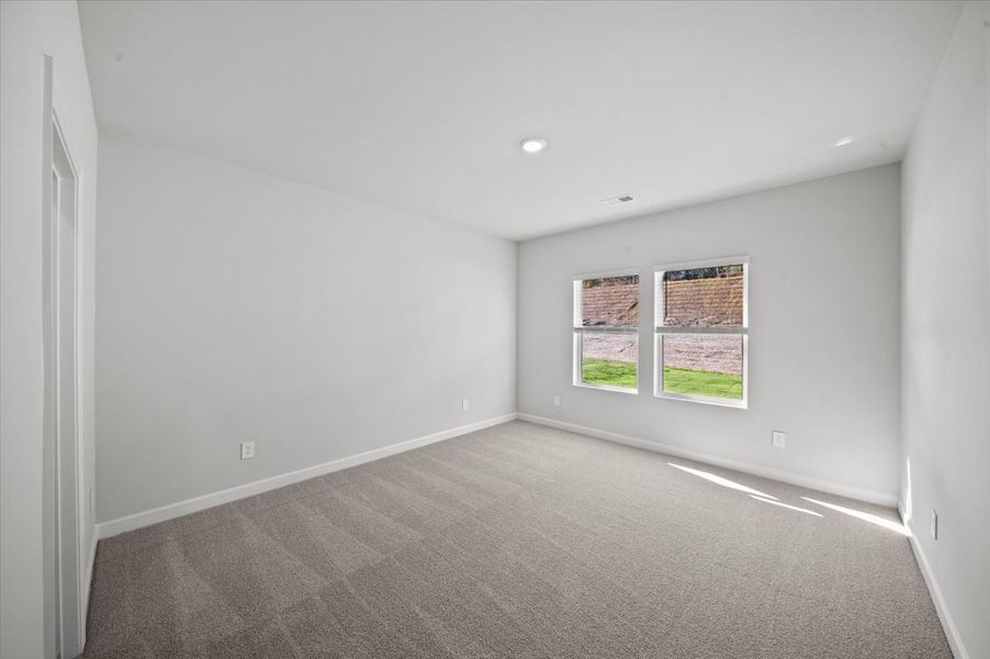 Spacious, unfurnished interior of a new home in Collier Ridge, Moore (Image 19). Spacious, unfurnished interior of a new home in Collier Ridge, Moore (Image 19).