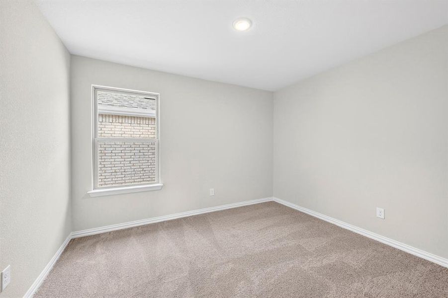 Spacious, unfurnished interior of a new home in Lily Creek at Sutton Fields, Aubrey (Image 33). Spacious, unfurnished interior of a new home in Lily Creek at Sutton Fields, Aubrey (Image 33).