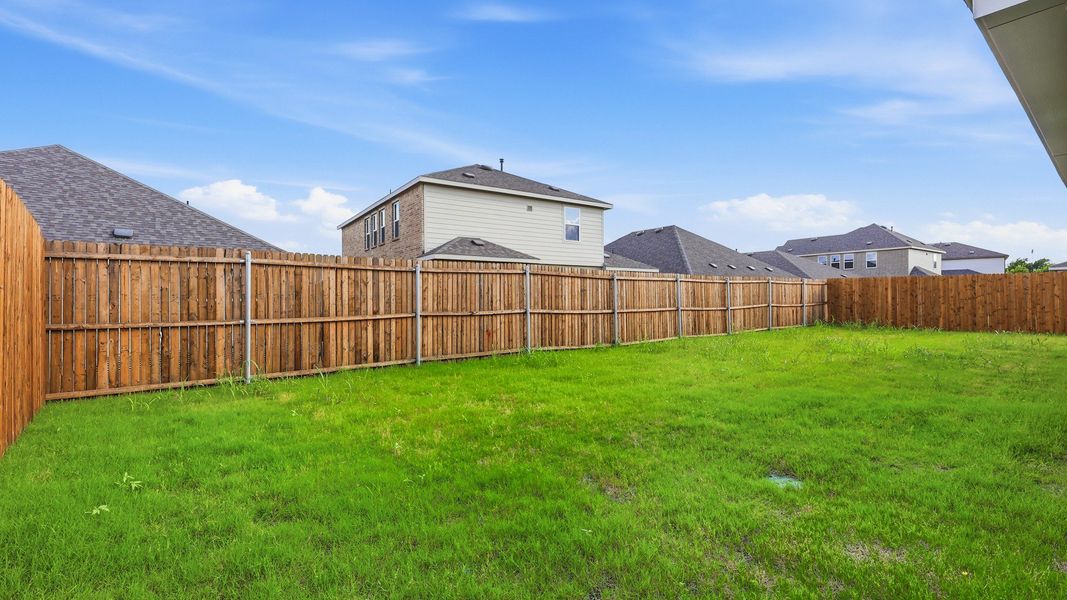 Exterior details and patio area of a home in Patriot Estates, Venus (Image 26).