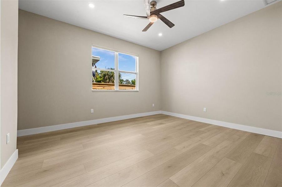 Spacious, unfurnished interior of a new home in , Sarasota (Image 33). Spacious, unfurnished interior of a new home in , Sarasota (Image 33).