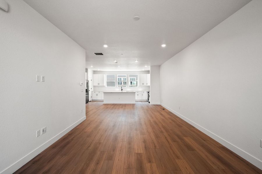 Spacious, unfurnished interior of a new home in Berkeley Villas, Denver (Image 25). Spacious, unfurnished interior of a new home in Berkeley Villas, Denver (Image 25).