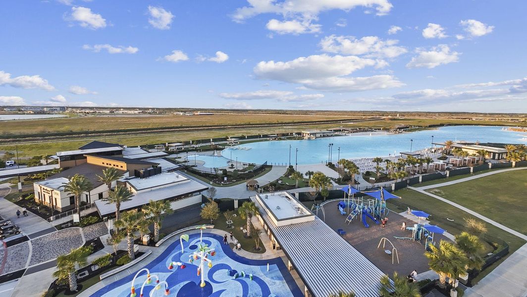 Community amenities in Lago Mar, Texas City (Image 33).