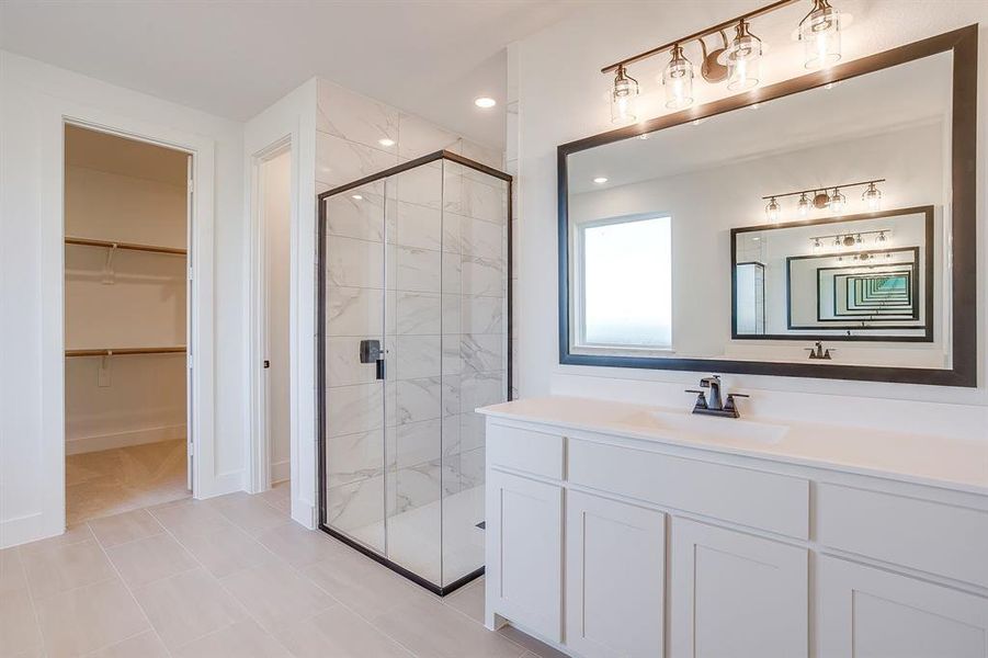 Furnished interior view inside a new home in Sweetgrass, Haslet (Image 3).