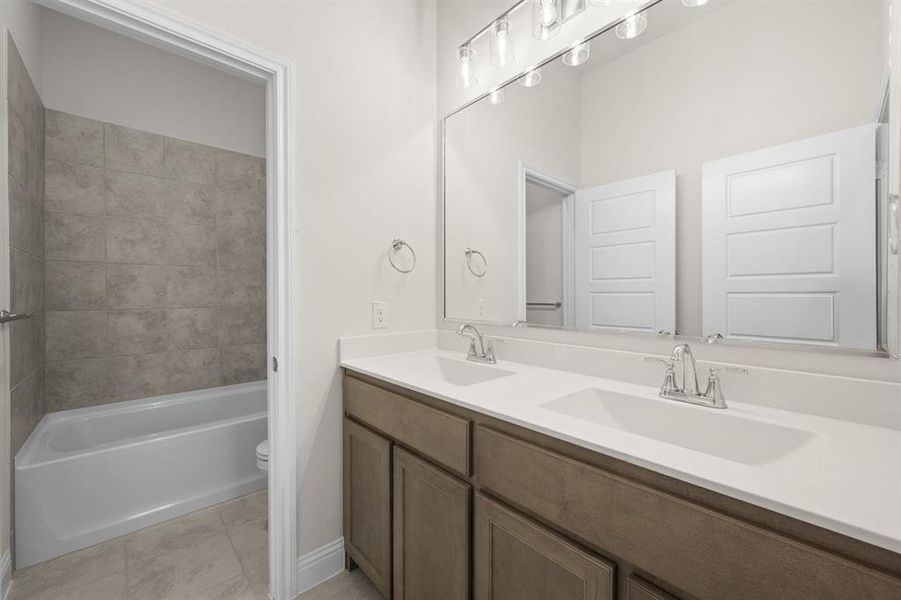 105 Grey Wolf- Bathroom