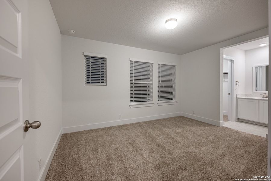 Spacious, unfurnished interior of a new home in Buffalo Crossing – New Phase Now Preselling, Cibolo (Image 23).