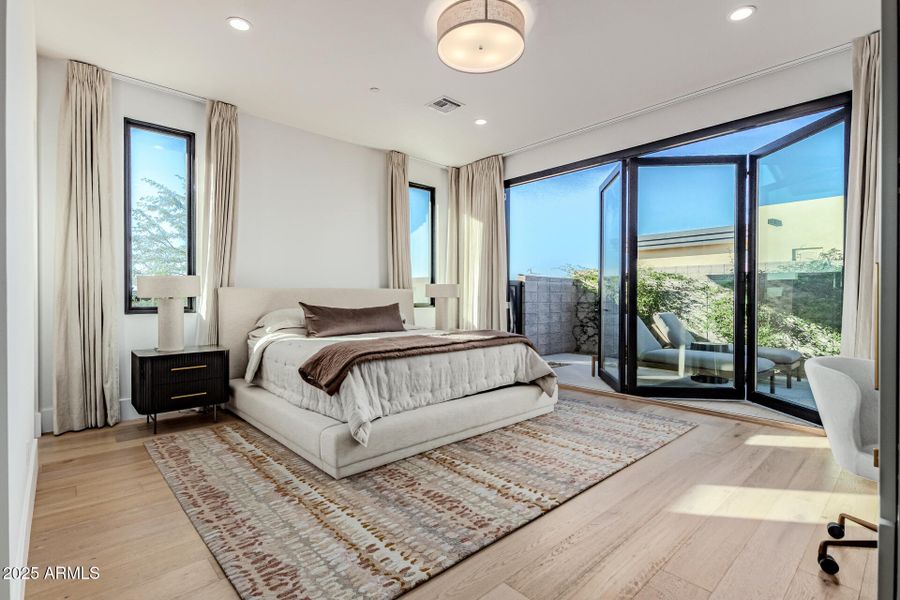 Bedroom with wall of glass Bedroom with wall of glass