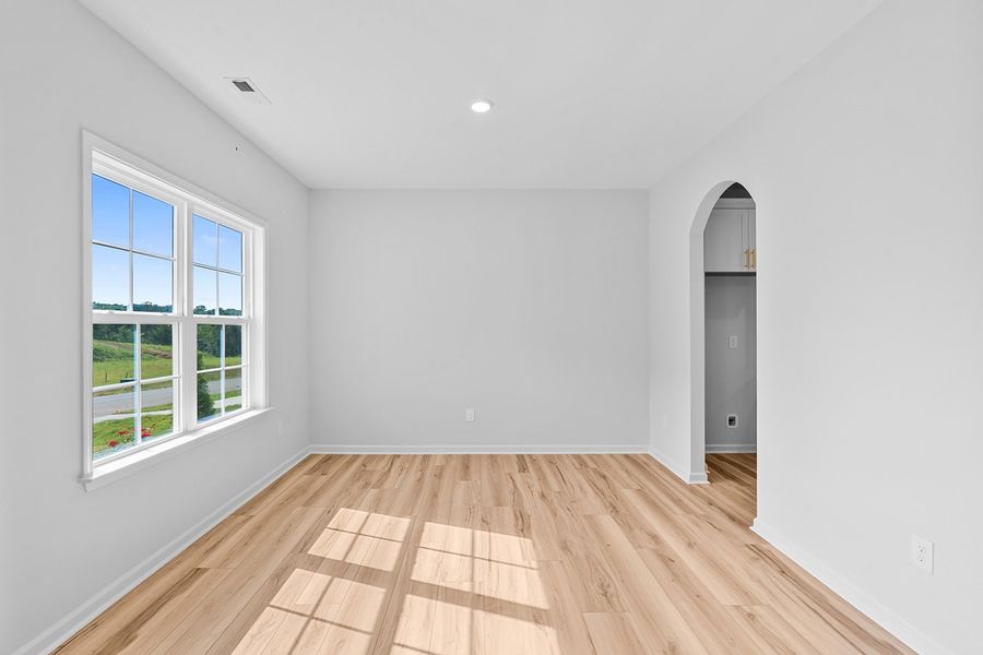 Spacious, unfurnished interior of a new home in Brooke Hill, Lewisville (Image 30). Spacious, unfurnished interior of a new home in Brooke Hill, Lewisville (Image 30).