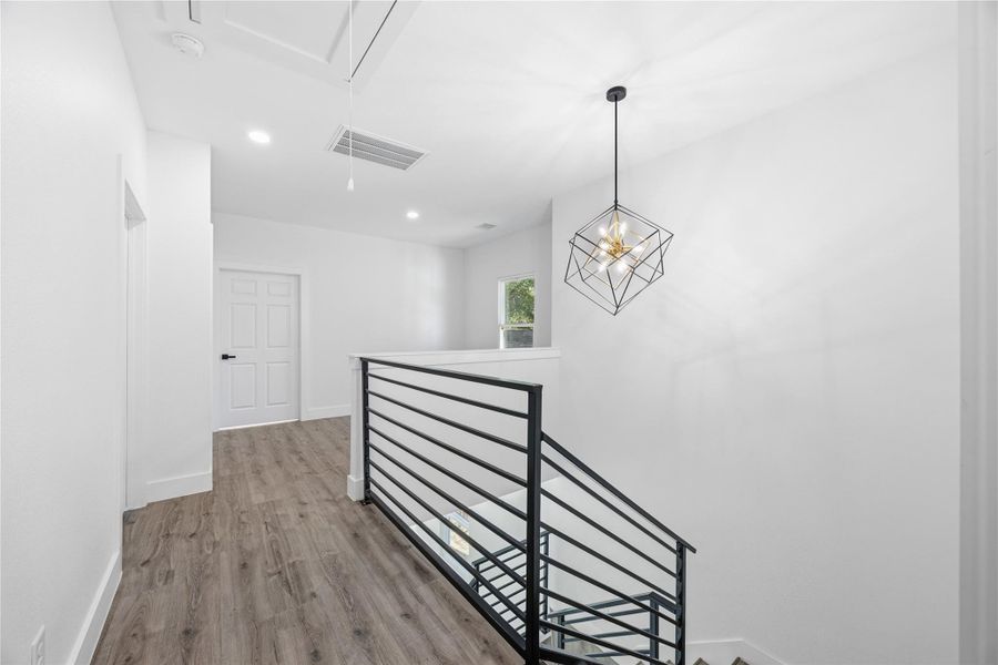 Spacious, unfurnished interior of a new home in , Houston (Image 35).