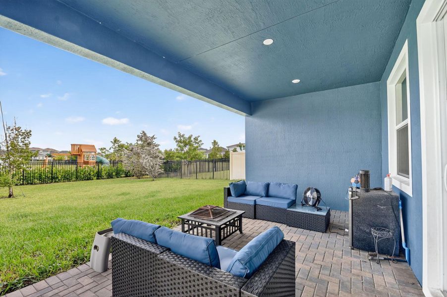 Furnished interior view inside a new home in , Loxahatchee (Image 44).
