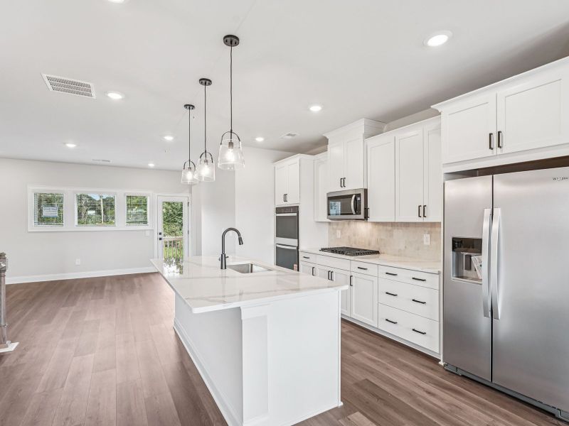 The Ashland floorplan with the Timeless Contrast Linen interior package. The Ashland floorplan with the Timeless Contrast Linen interior package.