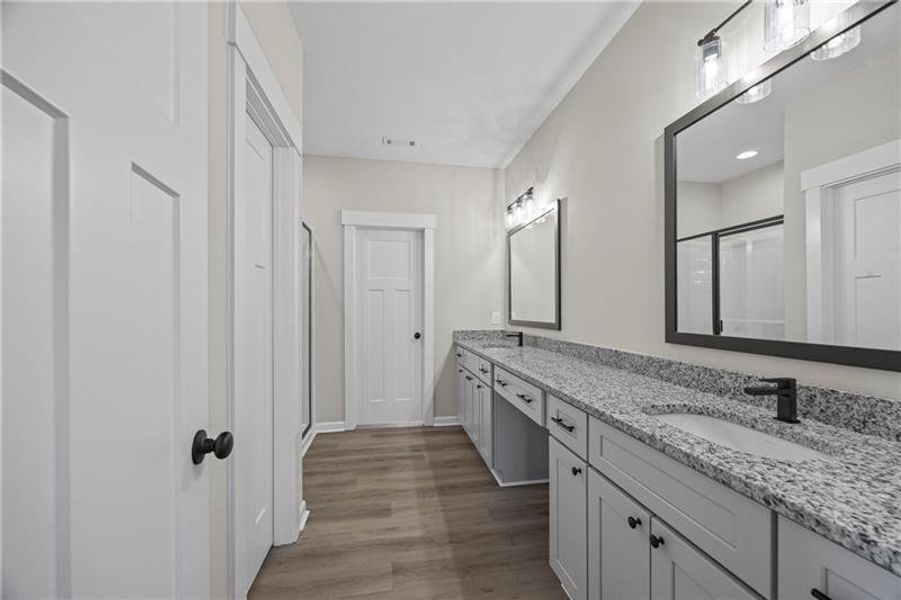 Furnished interior view inside a new home in , Toccoa (Image 7).