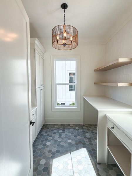 Image 62 of a home in .