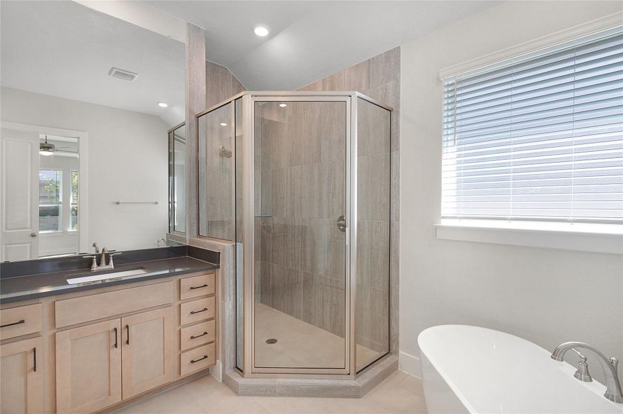 *REPRESENTATIVE PHOTO*