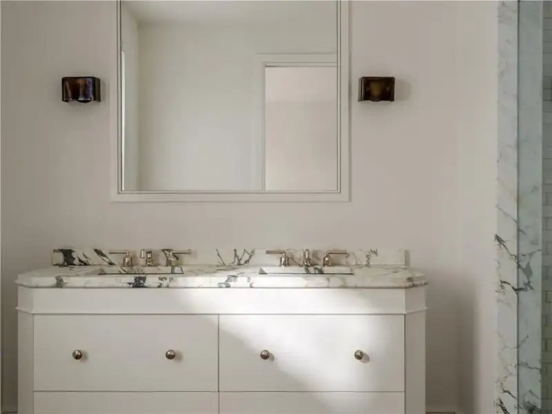 Close-up of interior finishes inside a home in , Fayetteville (Image 19).