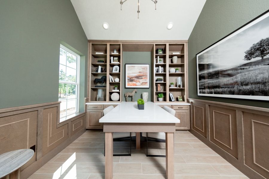 Furnished interior view inside a new home in Ellwood: Prestige Collection, Iowa Colony (Image 7).