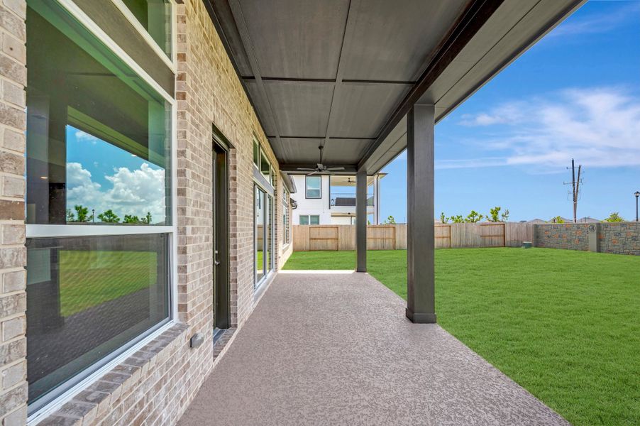 Exterior details and patio area of a home in Jordan Ranch - Premier Collection, Fulshear (Image 4).