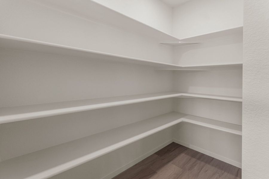 Spacious, unfurnished interior of a new home in Bloom, Fort Collins (Image 36).