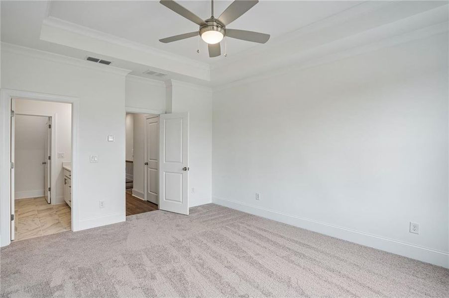 Spacious, unfurnished interior of a new home in Waterhaven, Cumming (Image 36).