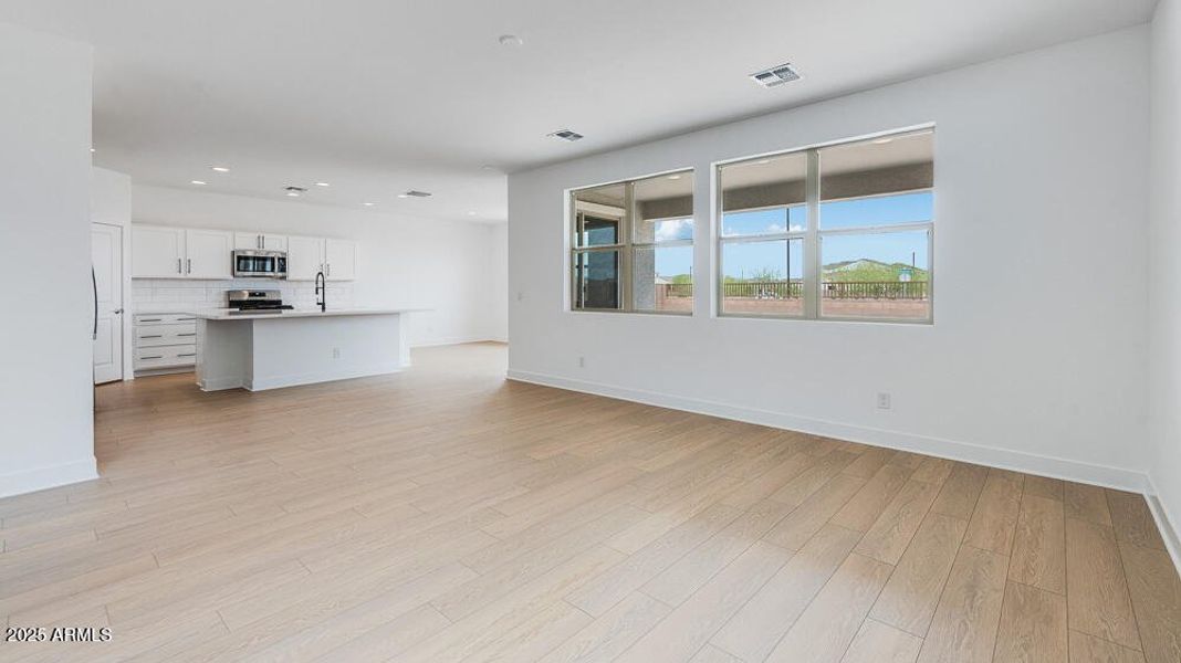 hj-az-phoenix-combs-ranch-discovery-sien hj-az-phoenix-combs-ranch-discovery-sien