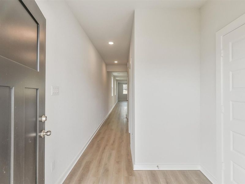 Spacious, unfurnished interior of a new home in Liberty Estates, Cleveland (Image 19).