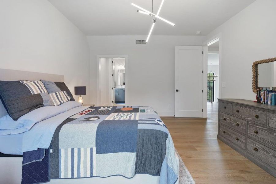 Furnished interior view inside a new home in Lyndon Creek, Milton (Image 44).