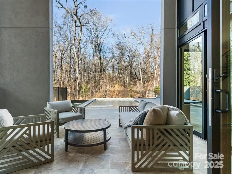 Example of Halley Douglas craftmanship