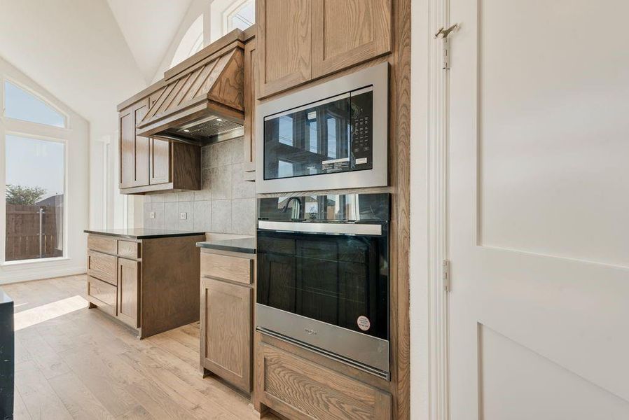 Furnished interior view inside a new home in Cedar Ridge Estates, Grand Prairie (Image 16). Furnished interior view inside a new home in Cedar Ridge Estates, Grand Prairie (Image 16).