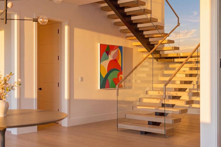 FOYER FOYER