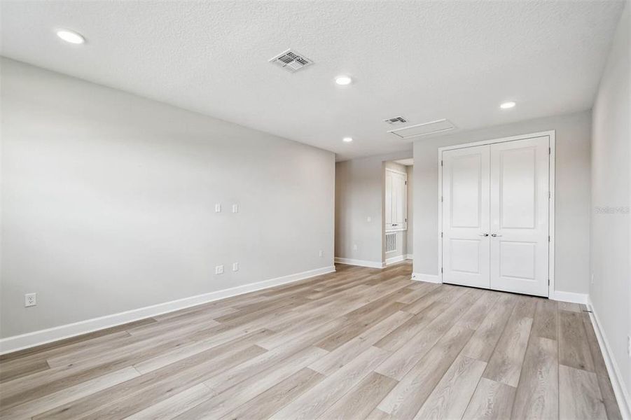 Spacious, unfurnished interior of a new home in Solace at Corner Lake, Orlando (Image 62).