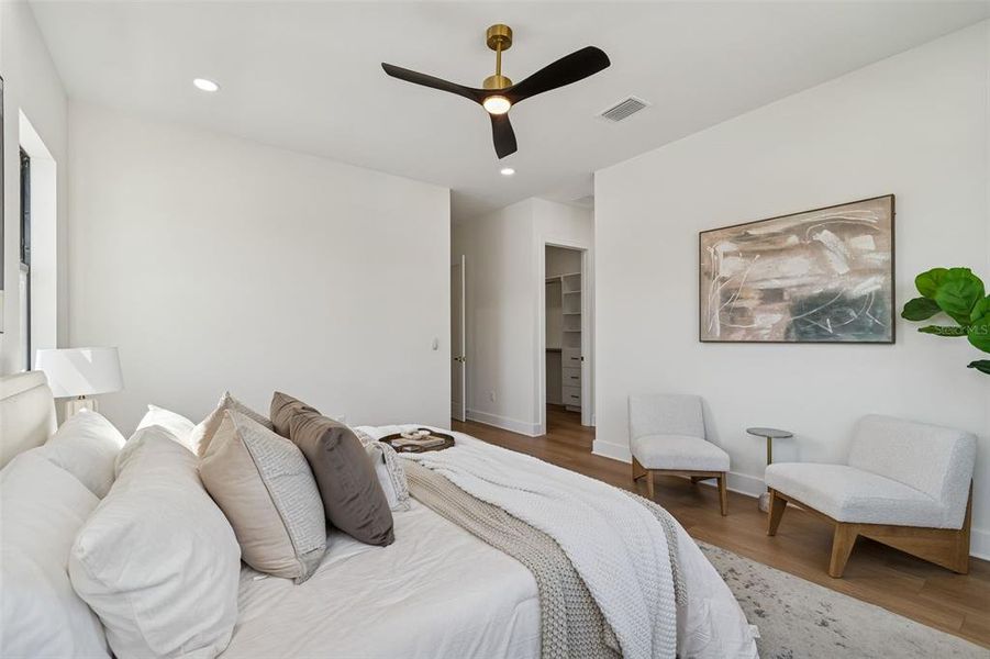 Furnished interior view inside a new home in , Tampa (Image 44).