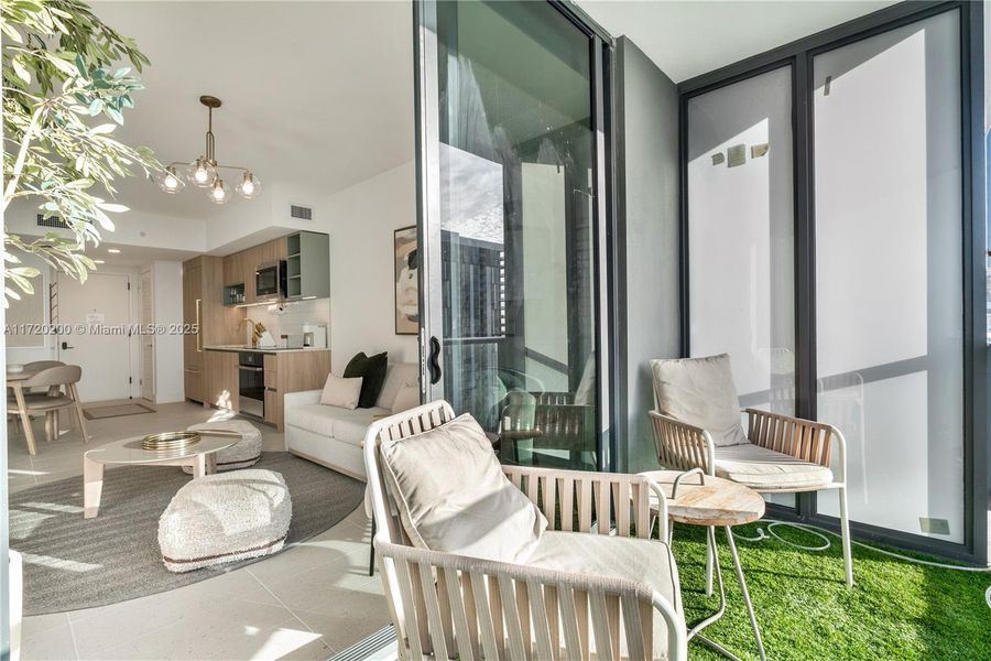 Exterior details and patio area of a home in , Miami (Image 26).