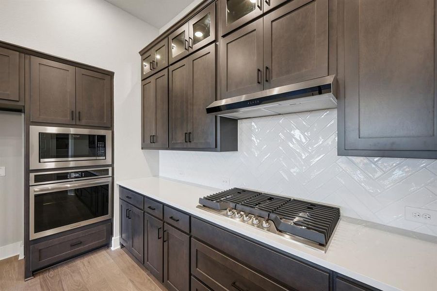 Furnished interior view inside a new home in Sandbrock Ranch, Aubrey (Image 7).