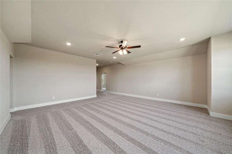 Spacious, unfurnished interior of a new home in Eagle Ridge Estates, Weatherford (Image 21). Spacious, unfurnished interior of a new home in Eagle Ridge Estates, Weatherford (Image 21).