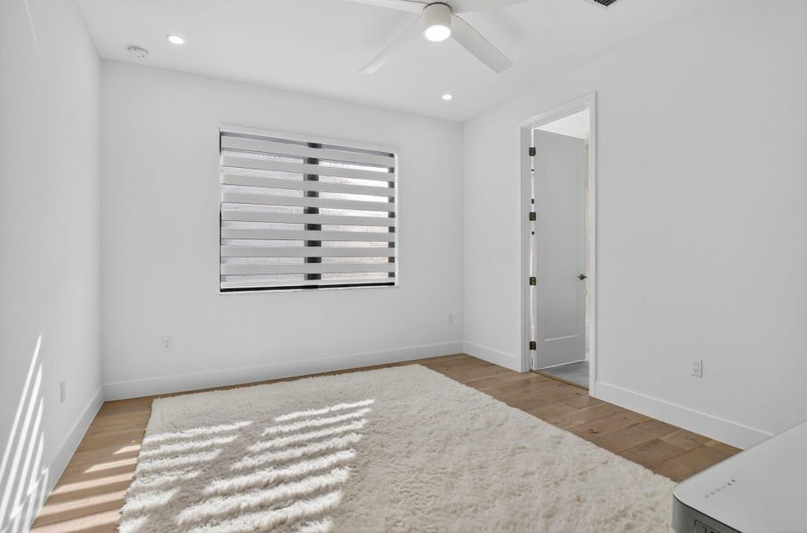 Spacious, unfurnished interior of a new home in , Boca Raton (Image 21). Spacious, unfurnished interior of a new home in , Boca Raton (Image 21).