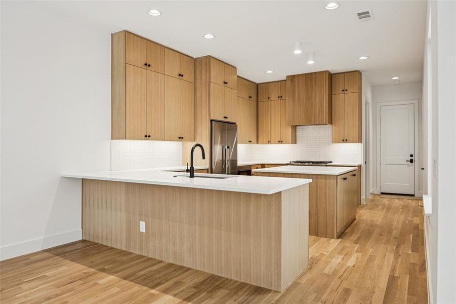 Furnished interior view inside a new home in , Dallas (Image 8).