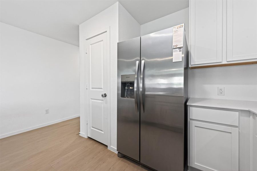 Furnished interior view inside a new home in Anniston, Katy (Image 17).