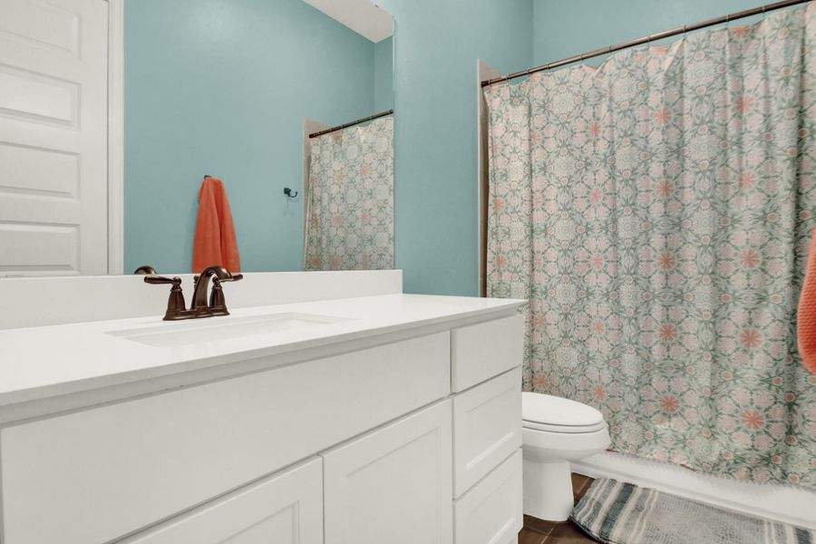 Furnished interior view inside a new home in , Tomball (Image 28).