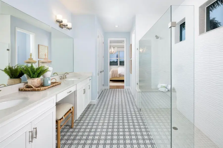 sef_telaro_haven_co_ownersbath sef_telaro_haven_co_ownersbath