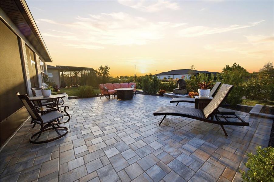 Exterior details and patio area of a home in , Ocala (Image 4).